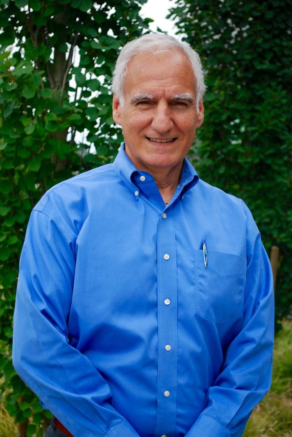 mb-170331-Bruce Cazenave Headshot Bruce Cazenave, Chief Executive Officer, Nautilus Inc.