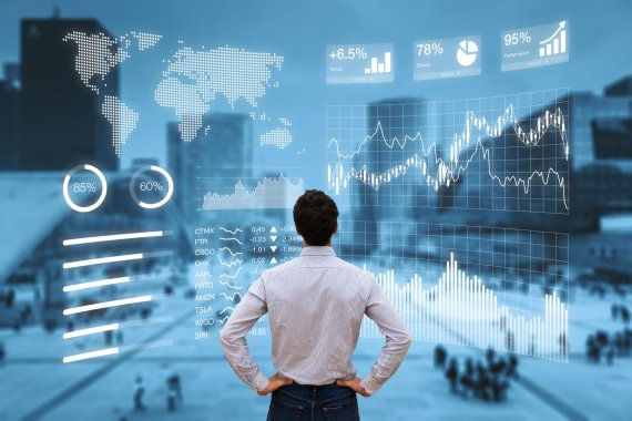 mb-170526-istock-660952912 Those who keep an overview of the mounds of data can gain important insights on customers for their company.