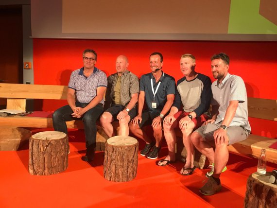 mb-170618-eog-podium Debates about the future of the outdoor sector: EOG President, John Jansen, Olaf Wittayer from Outdoor Profis, Moderator Bernd Gnutknecht and Influencer Alistair Humphreys.