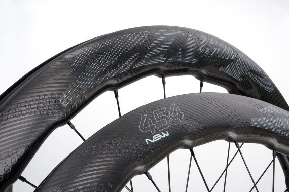 mb-disc-only-rennrad Da würde die Felgenbremse nicht mehr greifen - Disc-Only-Felgen sind nur mit Scheibenbremsen einsetzbar
