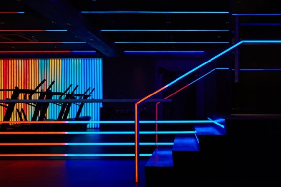 Sun-drenched is so yesterday – the new gyms focus on hard beats and electrifying lightshows to push their athletes to their limits.