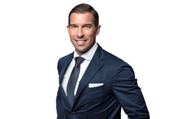 Michael Rumerstorfer wird neuer Managing Director bei der Signa Sports Group. Michael Rumerstorfer wird neuer Managing Director bei der Signa Sports Group.