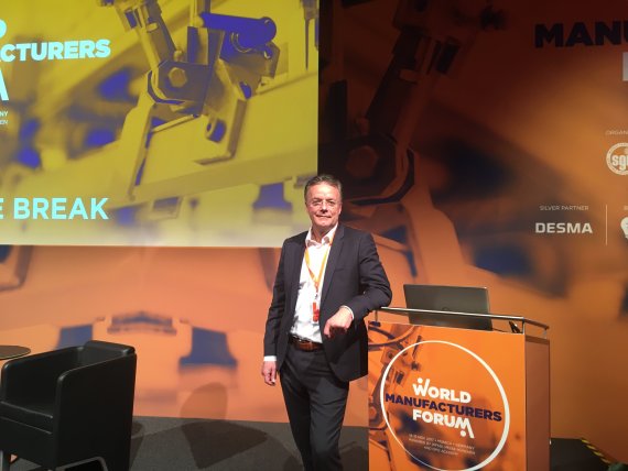Professor Heinz Eisenbeiss at the WSFGI World Manufacturers Forum.
