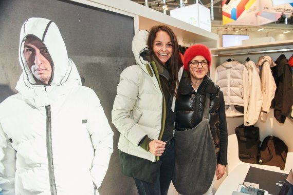 Trendscout Maggy Kalus im ISPO Brandnew Village Trendscout Maggy Kalus (links) im ISPO Brandnew Village