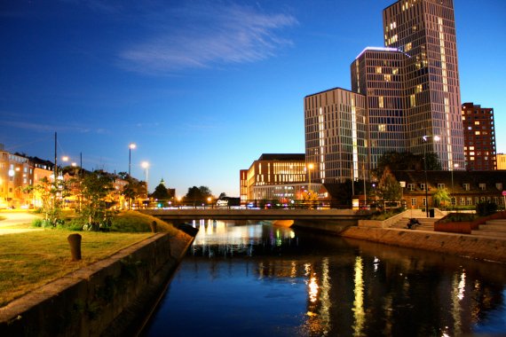 Malmö Hotel EOS 2018 The Swedish city of Malmö at dusk