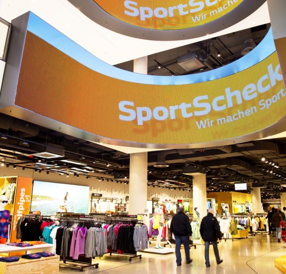 Sport Scheck presents improved figures for the 2017/18 financial year.