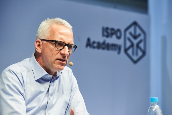 Roland Auschel von adidas auf dem ISPO Digitize Summit