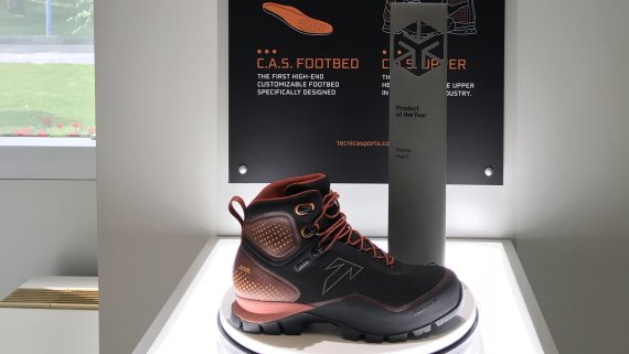 Der Tecnica Forge S mit dem ISPO Award Der Tecnica Forge S mit dem ISPO Award