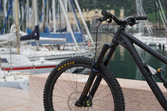 Neue Bikes und Tuningprodukte aus Riva del Garda Neue Bikes und Tuningprodukte aus Riva del Garda