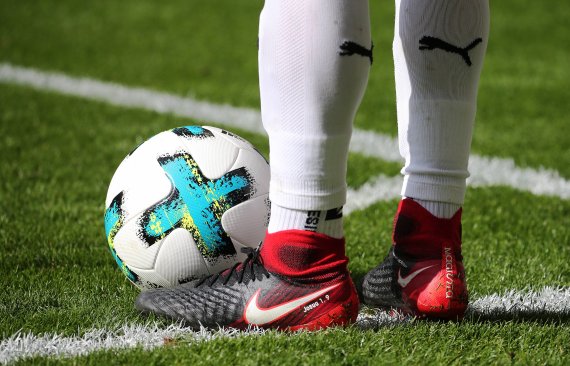 Adidas stellt bei der WM mit dem Telstar 18 den Ball und rüstet auch mehr Mannschaften aus als Nike und Puma