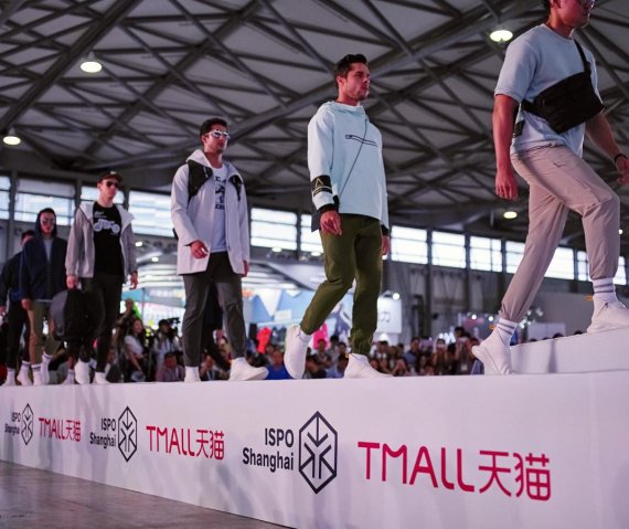 Source: Adrien Bernard ISPO and Tmall Fashion Show with the latest trends for sportswear