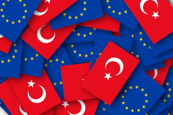 political and economic factors should be taken into consideration when considering integrating Turkish manufacturers into the supply chain.