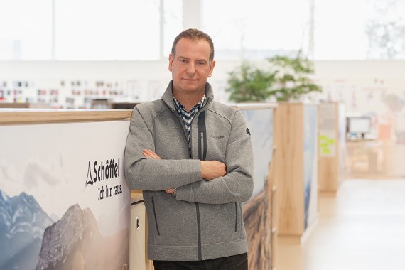 Günther Herrmann ist Geschäftsleiter Vertrieb und Marketing bei Schöffel.