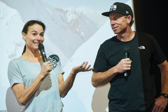 Hilaree Nelson und Jim Morrison auf der ISPO Munich 2019 bei The North Face. 