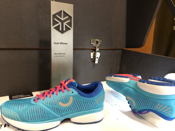 First shoe, first prize: With the U-Tech Nevos, True Motion immediately won the ISPO Award in gold.