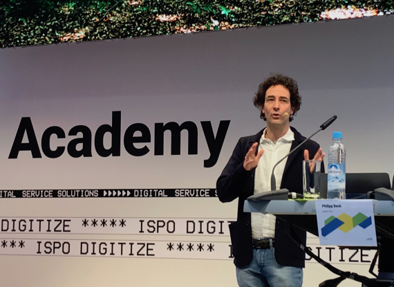Credit: Joscha Thieringer Philipp Beck, Architekt und Geschäftsführer des Atelier 522, auf der Academy Stage der ISPO Munich 2019.