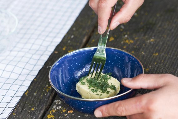 Delicious and healthy: butter and yarrow spread