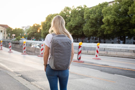 Der PETAir von Vaude aus recycelten PET-Flaschen