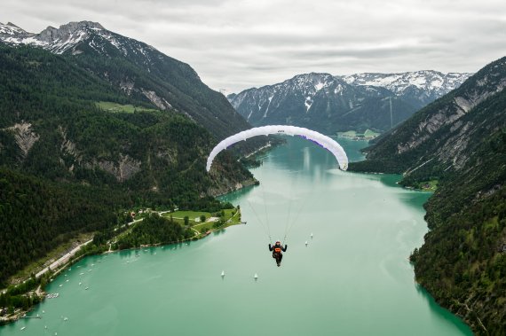 Flug über den Achensee in Tirol