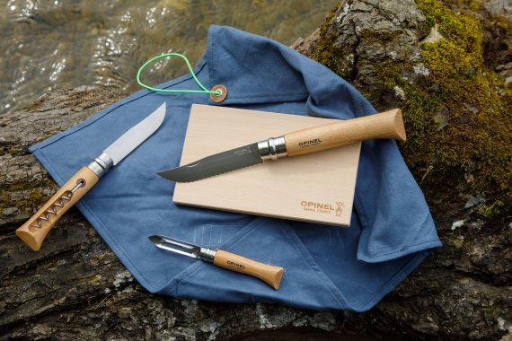 Der perfekte Begleiter fürs Picknick: das Messerset von Opinel