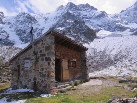 Klein und spartanisch: die 1938 erbaute Schmadrihütte