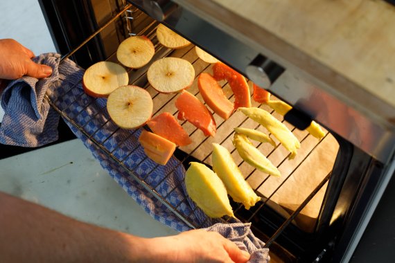 Apfel, Papaya, Mango: Trockenobst selbstgemacht