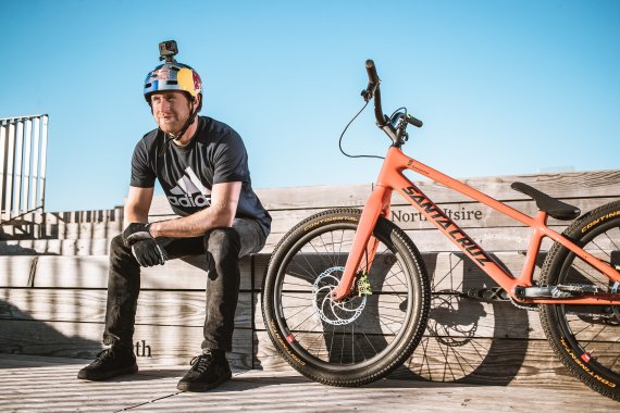 Der Schotte Danny MacAskill ist mit seinen Bike-Tricks weltberühmt geworden.