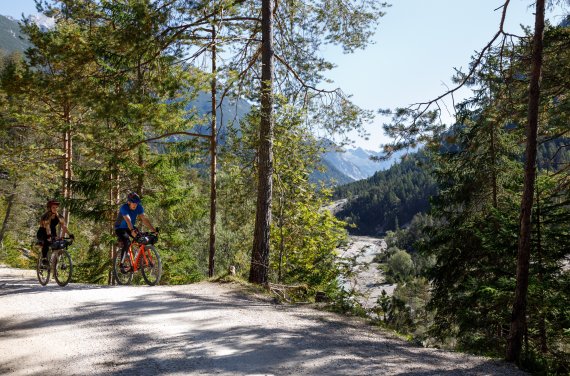 Auf und ab entlang der Isar