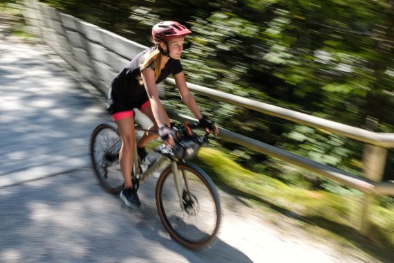 Mit dem Gravelbike bergab