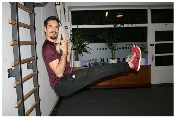 TRX L-Sit Übungsausführung des TRX L-Sit