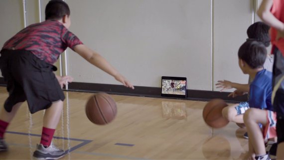 The app HomeCourt from Nex Team records all relevant data during basketball training - and can make it easier for talents to make the jump into the NBA. The app HomeCourt from Nex Team records all relevant data during basketball training - and can make it easier for talents to make the jump into the NBA.
