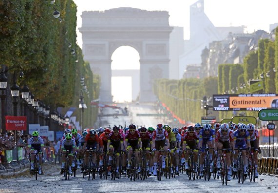 Trotz Corona soll auch 2020 eine - wenn auch verspätete - Tour de France stattfinden.