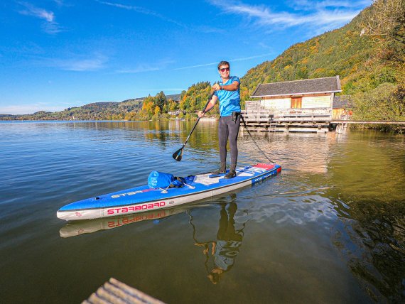 Stand-up-Paddle Equipment Neben dem Board sollte man auch weiteres Equipment beim Kauf eines Stand-up-Paddle Boards berücksichtigen.