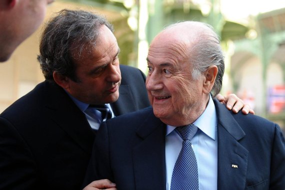 mb-fifa_sperre_blatter Platini und Blatter