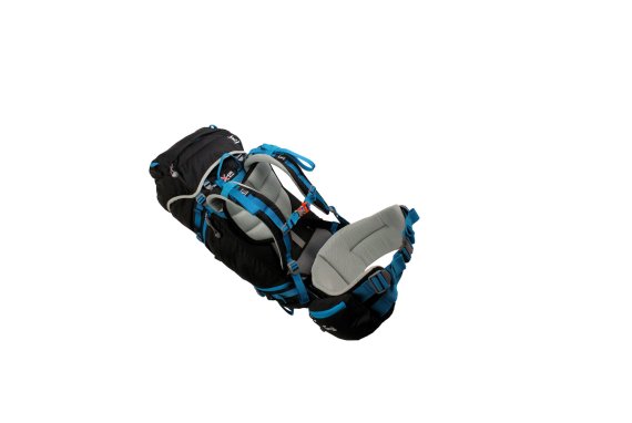 mb-160118-Outdoor_597_Vertical_Fotor_2_Fotor PRODUCT OF THE YEAR OUTDOOR: Vertical — X-OS Treklight 38L+10L
