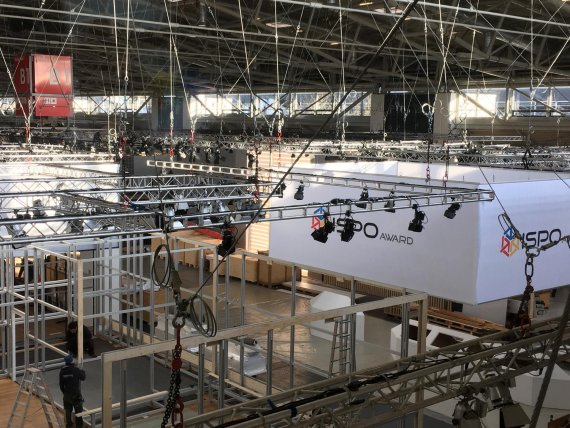 mb-ispo_pressekonferenz_dittrich Aufbau der ISPO MUNICH.