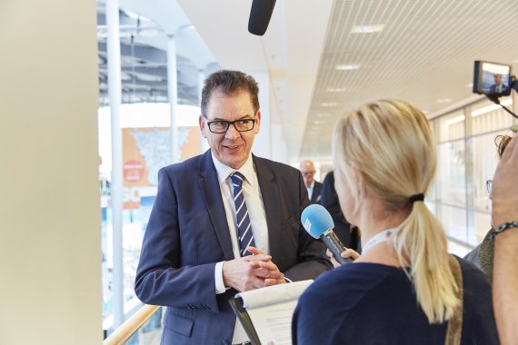 mb-Gert-Mueller-3 Gert Müller auf der ISPO MUNICH 2016