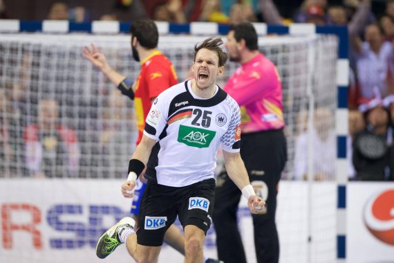 mb-handball-em Kai Häfner beim Torjubel.