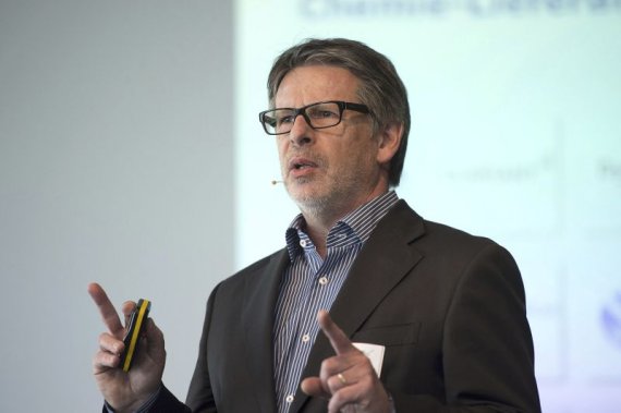 mb-160224-portrait-peter-waeber Waeber co-founded Bluesign Technologies in the year 2000.