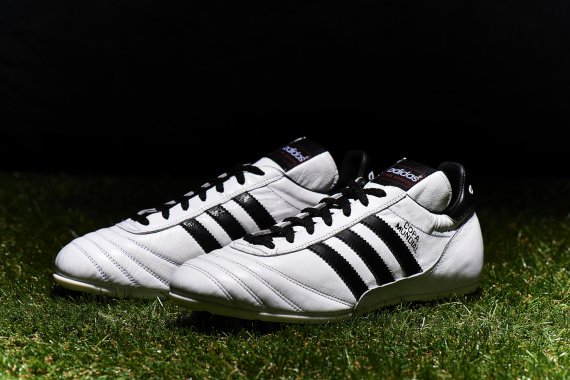 mb-en-adidas-aufsichtsrat Adidas soccer shoes