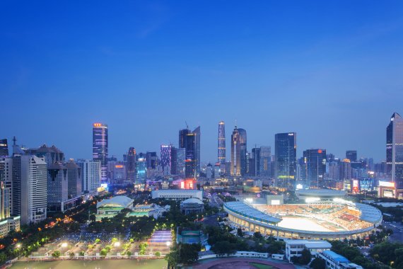 mb-en-china-fussball9 Series champion Guangshou Evergrande’s stadium.