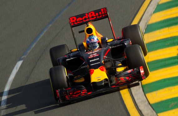 mb-160324-imago23299446h-2 Die Red-Bull-Boliden werden in Zukunft mit GoPro-Kameras ausgestattet