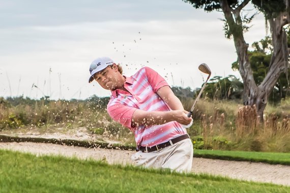 mb-160329-columbia-golf Patton Kizzire is one of ten PGA pros in the Columbia golf team