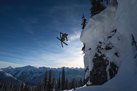 mb-bene-mayer-action-fwt Freerider Bene Mayr on the Freeride World Tour: spectacular downhill runs on the craziest slopes.