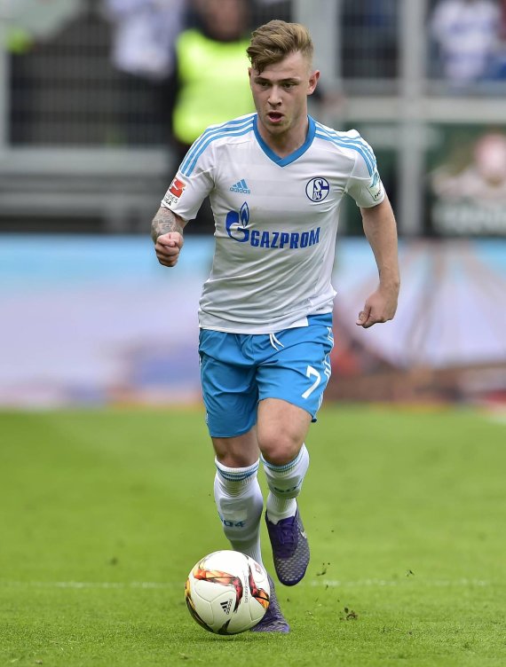 mb-schalke-ausruester Max Meyer