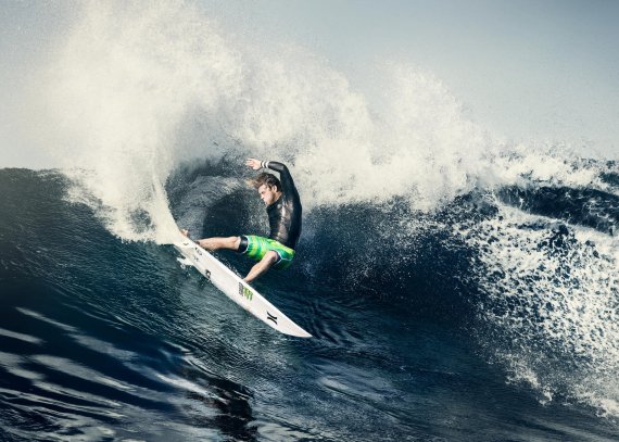 mb-160411-CONNER_rectangle_1600 Die Surfmarke Hurley ist einer der Gläubiger von PacSun