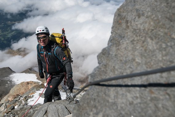 mb-dittrich-am-felsen Klaus Dittrich on the rocky ridge up to the Aiguille du Goûter.
