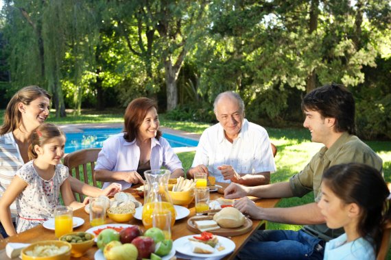 mb-160414-ThinkstockPhotos-74226921 Gesundes Frühstück, der perfekte Start in den Tag
