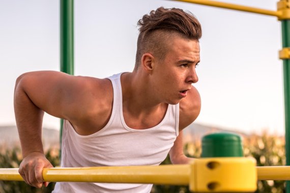 mb-160416-ThinkstockPhotos-487092560 Bodyweight-Training – fast immer, fast überall, fast jedermann