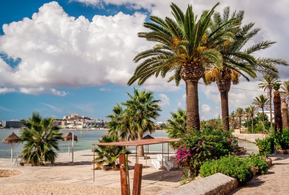 mb-160429-ThinkstockPhotos-490968978-1 Fashion-Strände: Ibiza ist der neue Bade-Hotspot der Reichen und Schönen